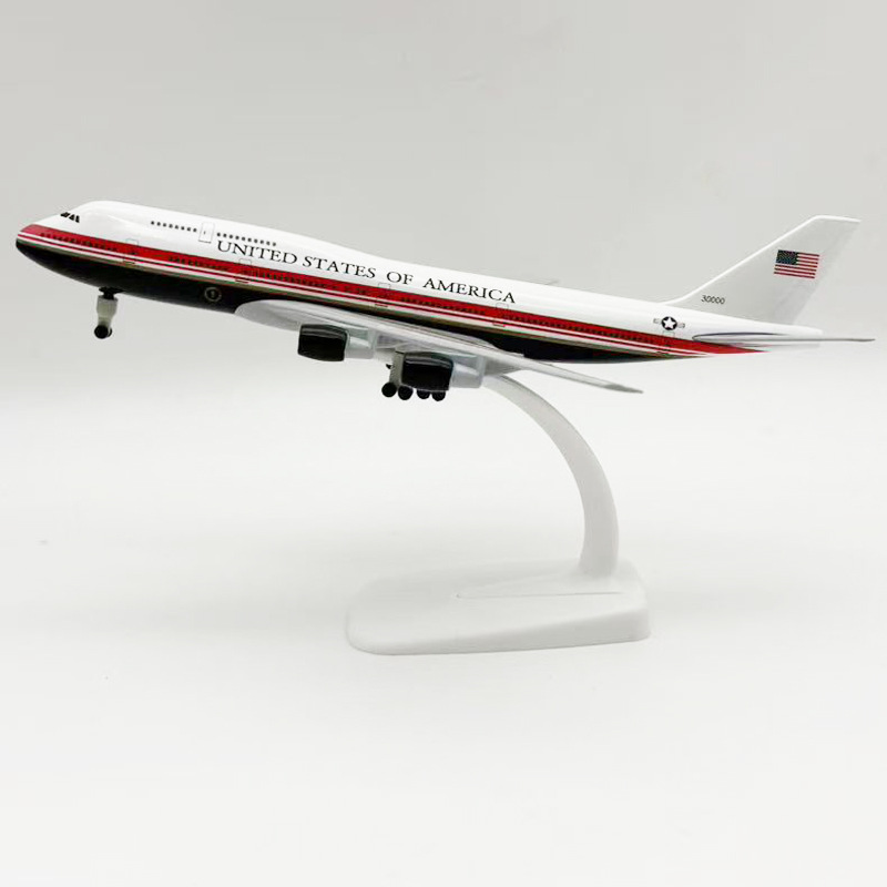 โมเดลเครื่องบิน Air Force One  - Model Kit Plane บทวิจารณ์และราคา